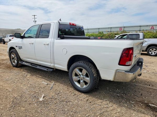 2019 RAM 1500 CLASSIC SLT