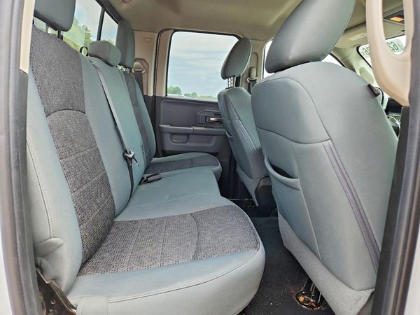 2019 RAM 1500 CLASSIC SLT