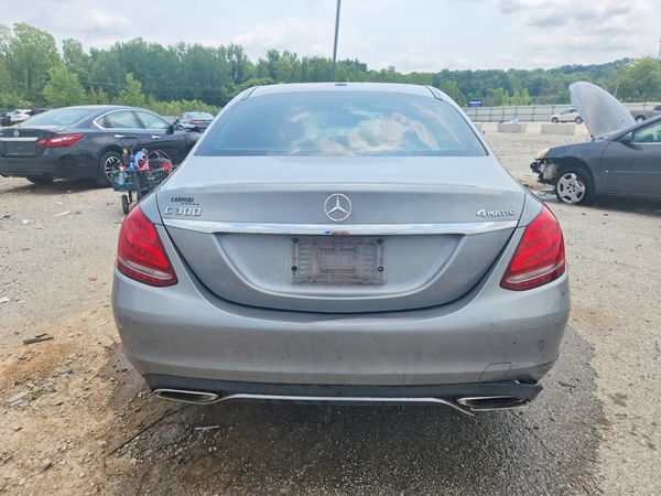 2015 MERCEDES-BENZ C 4-MATIC