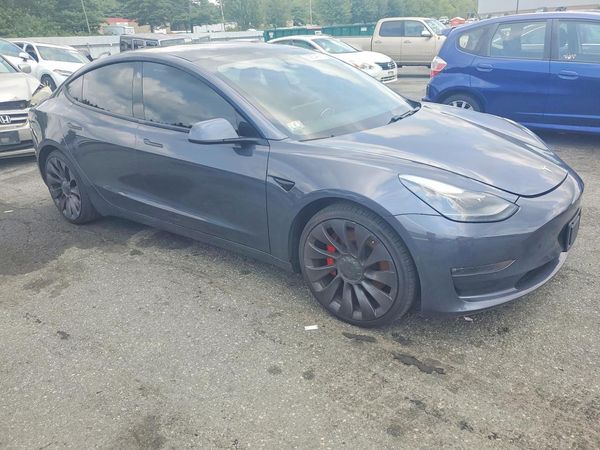 2021 TESLA MODEL 3