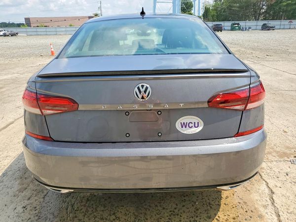 2020 VOLKSWAGEN PASSAT R-Line