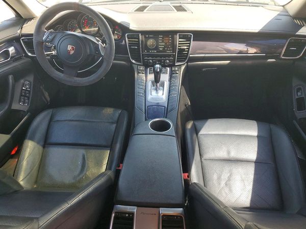 2012 PORSCHE PANAMERA
