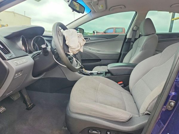 2013 HYUNDAI SONATA GLS/ GLS Popular
