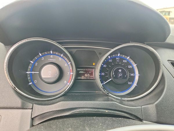 2013 HYUNDAI SONATA GLS/ GLS Popular