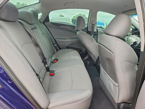 2013 HYUNDAI SONATA GLS/ GLS Popular