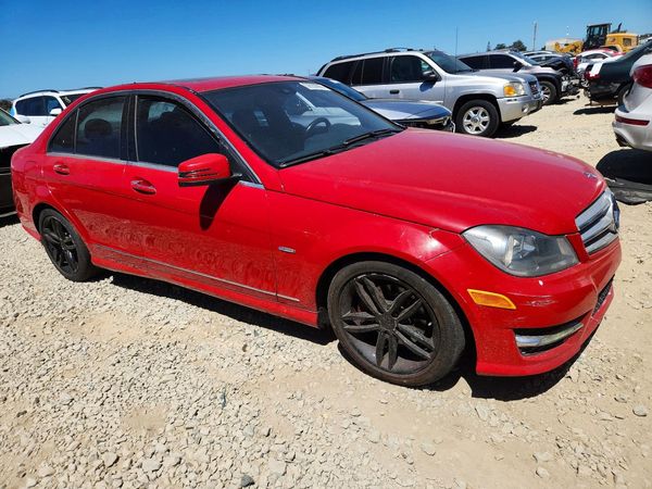 2012 MERCEDES-BENZ C C250