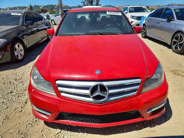 2012 MERCEDES-BENZ C C250