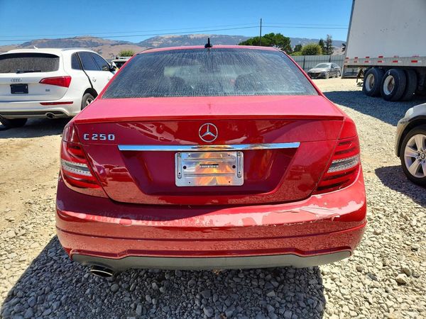 2012 MERCEDES-BENZ C C250