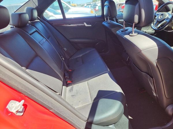2012 MERCEDES-BENZ C C250