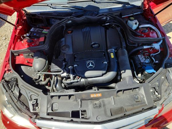 2012 MERCEDES-BENZ C C250