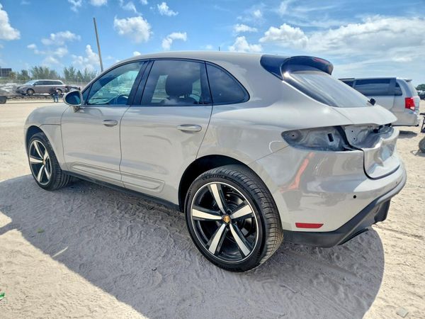 2023 PORSCHE MACAN Macan / Macan T