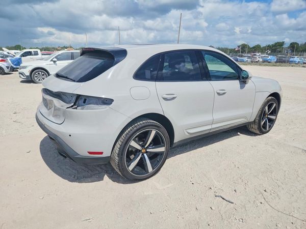 2023 PORSCHE MACAN Macan / Macan T