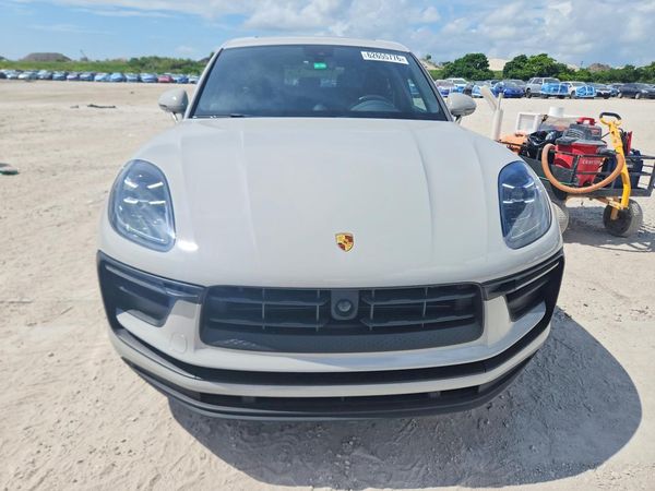 2023 PORSCHE MACAN Macan / Macan T