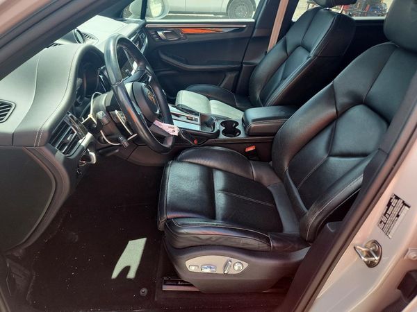 2023 PORSCHE MACAN Macan / Macan T