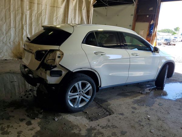 2019 MERCEDES-BENZ GLA GLA250-4M