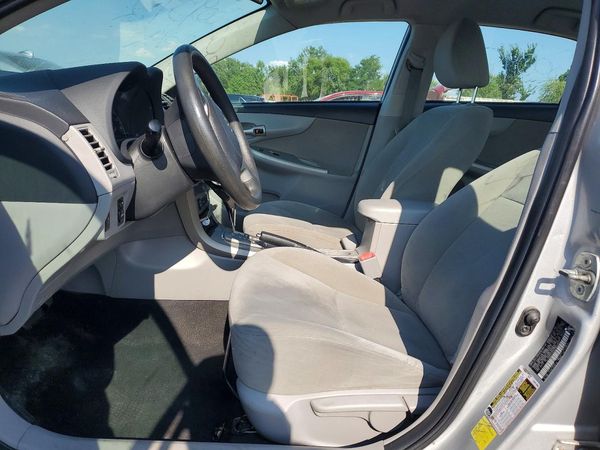 2012 TOYOTA COROLLA — DENT