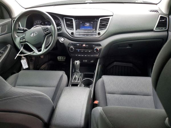 2017 HYUNDAI TUCSON