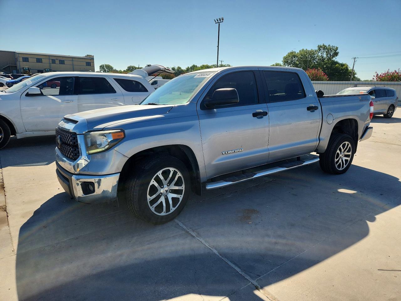 2018 TOYOTA TUNDRA SR5