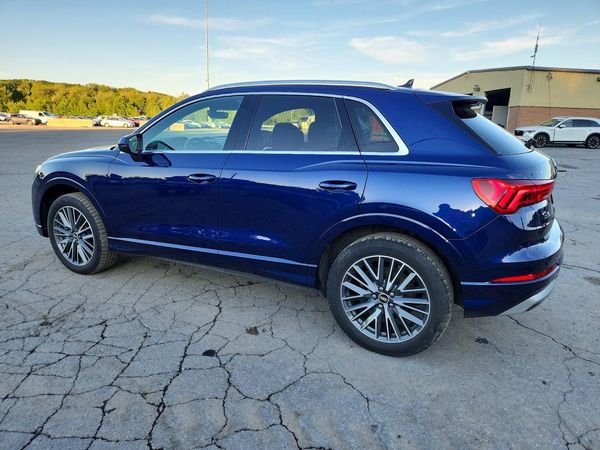 2021 AUDI Q3 quattro Premium Plus