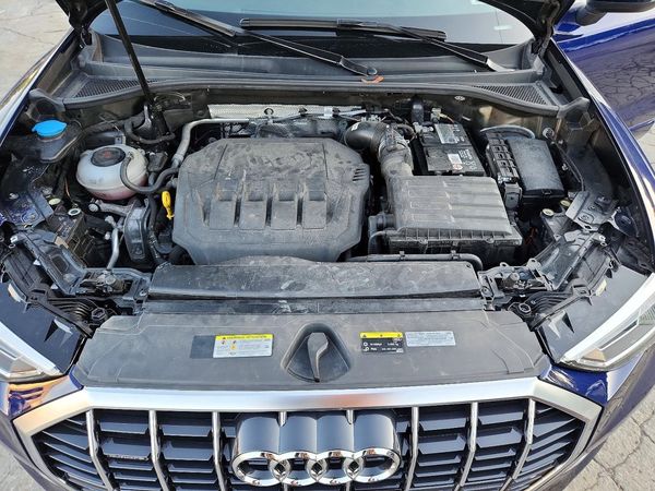 2021 AUDI Q3 quattro Premium Plus