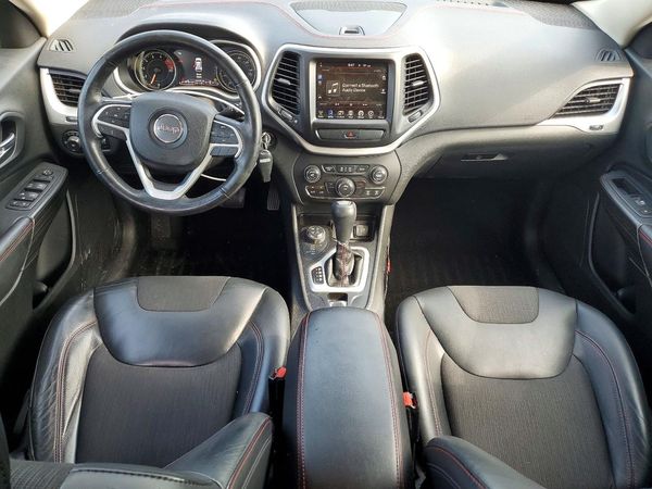 2016 JEEP CHEROKEE TRAILHAWK 4X4