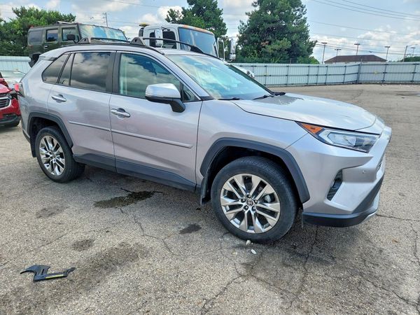 2021 TOYOTA RAV4 Limited
