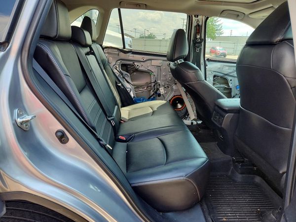 2021 TOYOTA RAV4 Limited