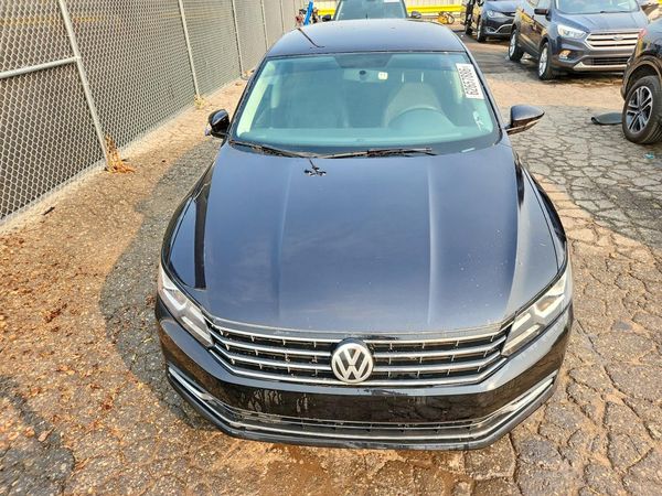 2017 VOLKSWAGEN PASSAT S