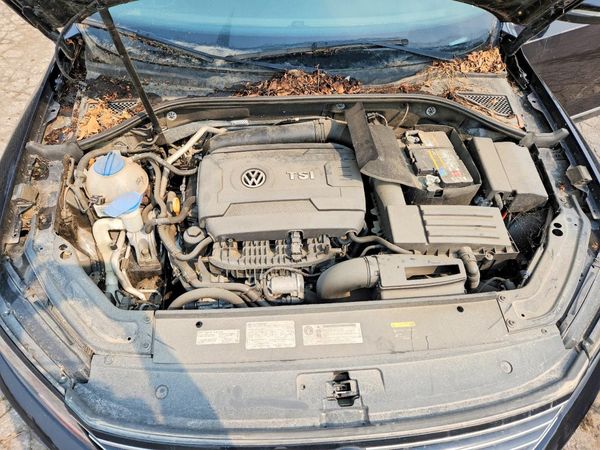 2017 VOLKSWAGEN PASSAT S