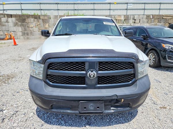 2013 RAM 1500 ST QUAD CAB 4X2