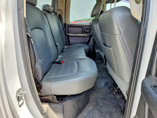 2013 RAM 1500 ST QUAD CAB 4X2