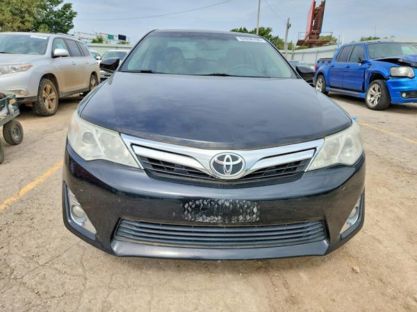 2013 TOYOTA CAMRY