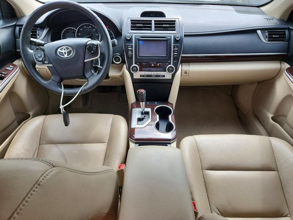 2013 TOYOTA CAMRY