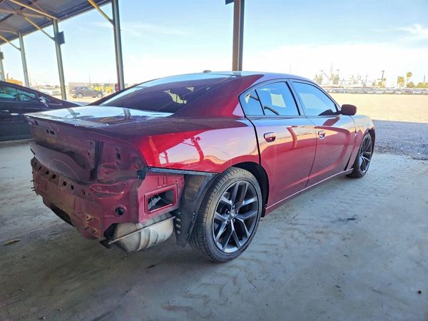 2020 DODGE CHARGER SXT
