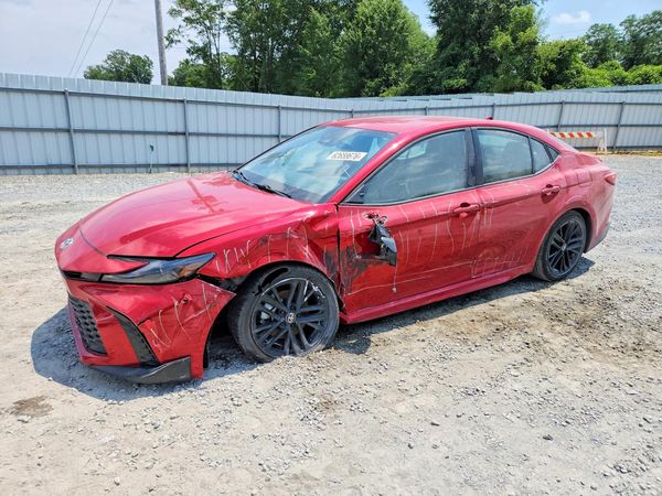 2025 TOYOTA CAMRY