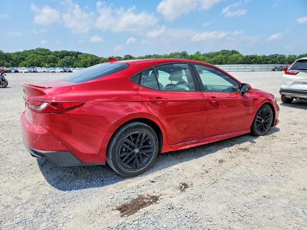 2025 TOYOTA CAMRY