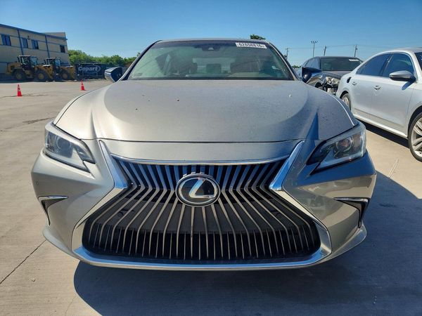 2019 LEXUS ES 350