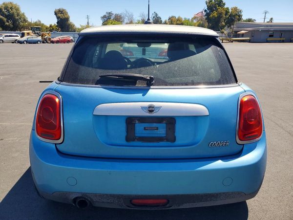 2015 MINI COOPER
