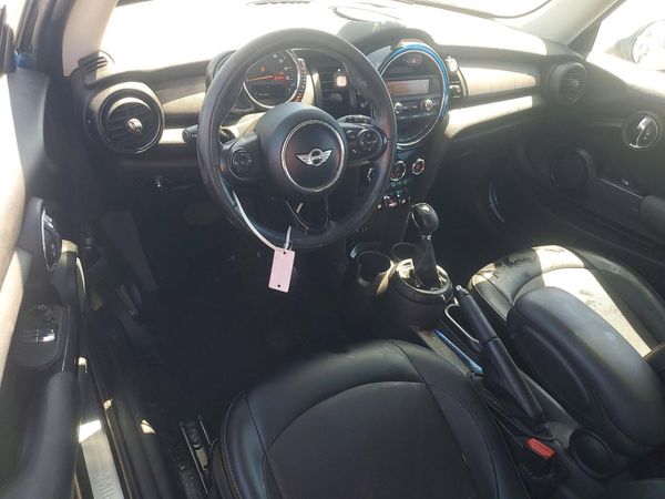 2015 MINI COOPER
