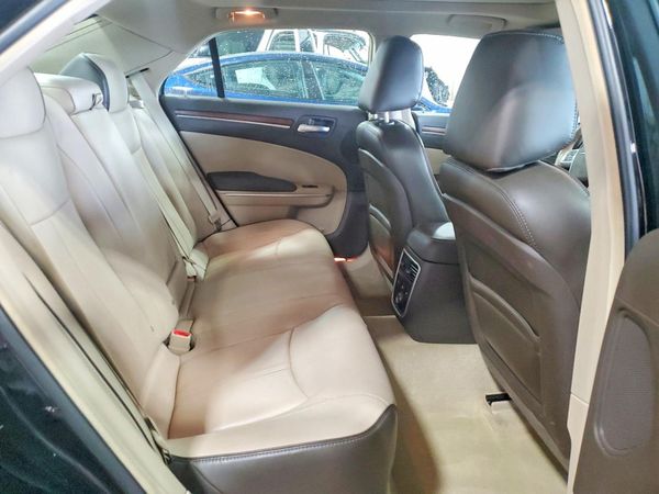 2013 CHRYSLER 300 300C Luxury