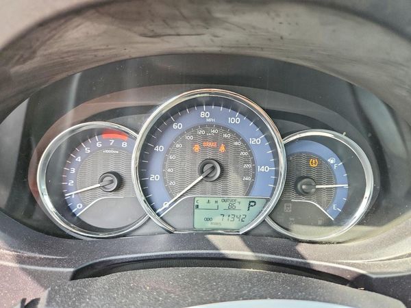 2016 TOYOTA COROLLA