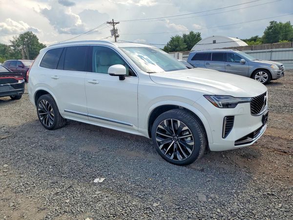 2026 VOLVO XC90 Ultra Bright
