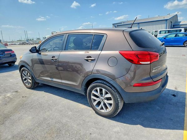 2015 KIA SPORTAGE GL - Middle-low