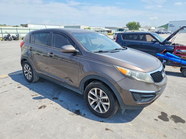 2015 KIA SPORTAGE GL - Middle-low