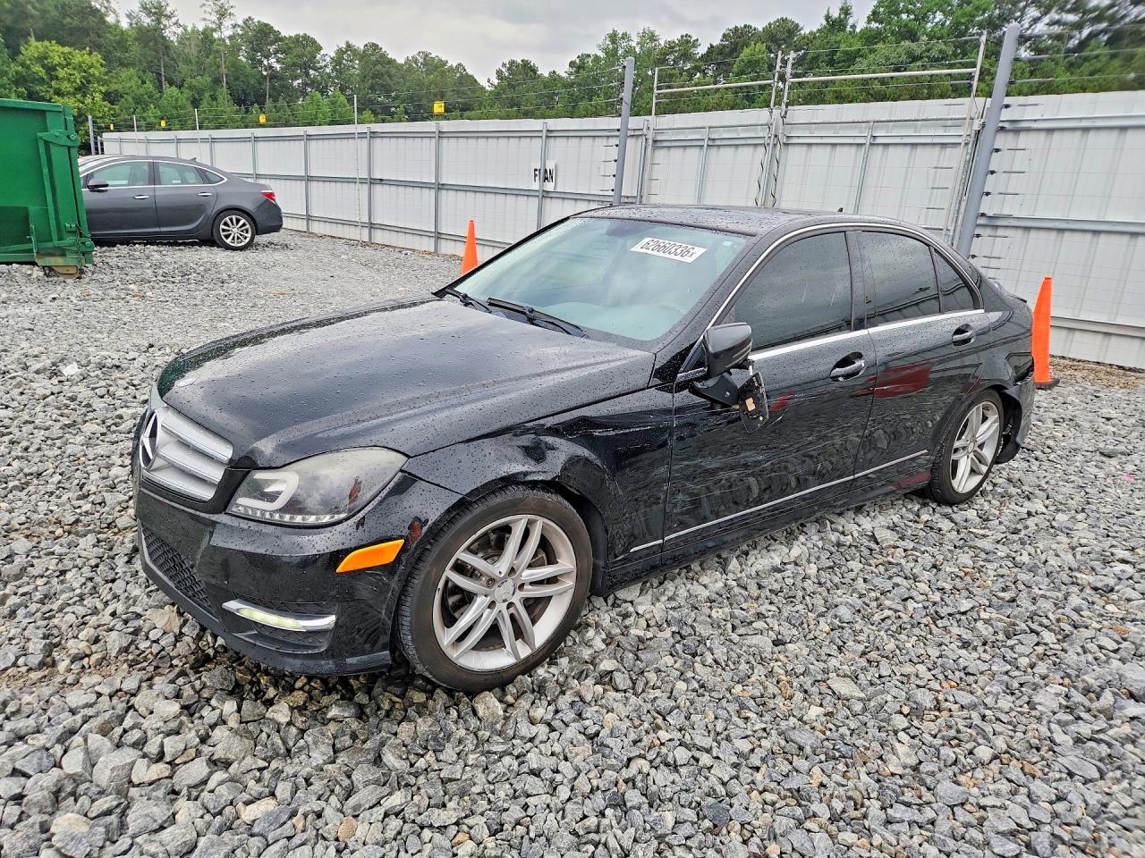 2013 MERCEDES-BENZ C C250