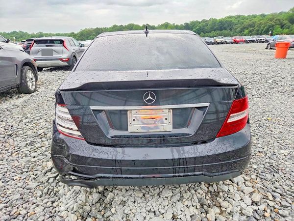 2013 MERCEDES-BENZ C C250