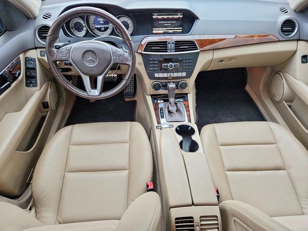 2013 MERCEDES-BENZ C C250