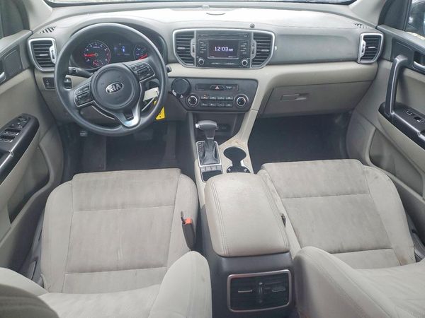2017 KIA SPORTAGE LX