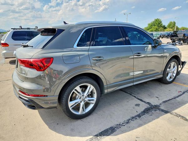 2020 AUDI Q3 S Line quattro Prestige