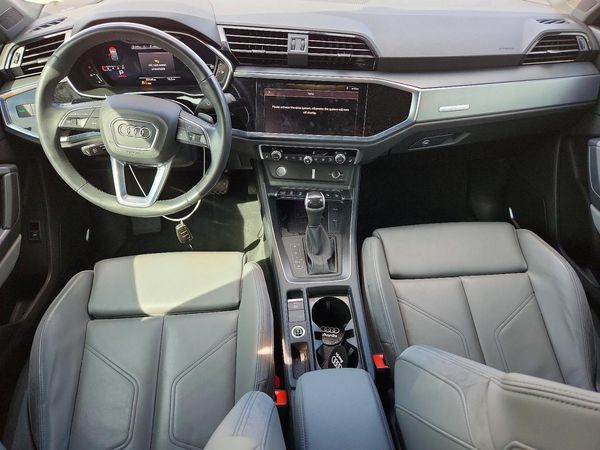 2020 AUDI Q3 S Line quattro Prestige